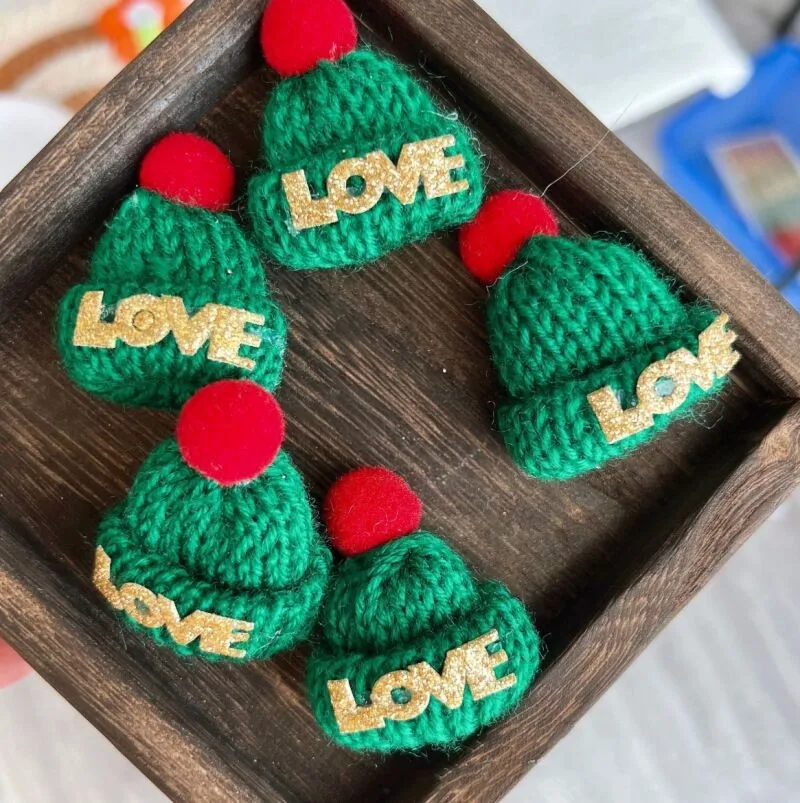 Mini Knitting Hats Set Doll Hat DIY Craft Knitting Hats Christmas Tree Ornaments Assorted Toy Decor DIY Sewing Crafts Materials