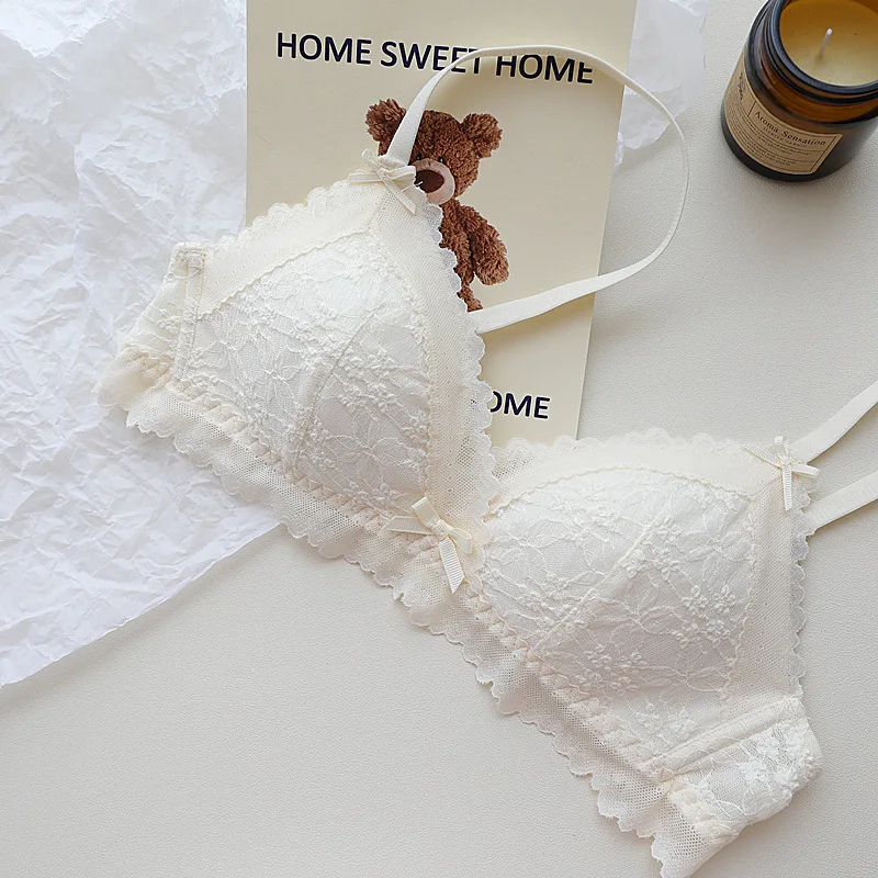 Lingerie women's small chest gathering thin no underwire sexy lace breathable French bra summer new