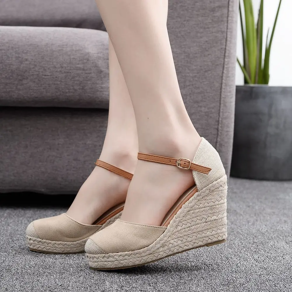 High-heeled thick-soled sandals for women, casual shoes with ankle strap, comfortable, stylish, summer.