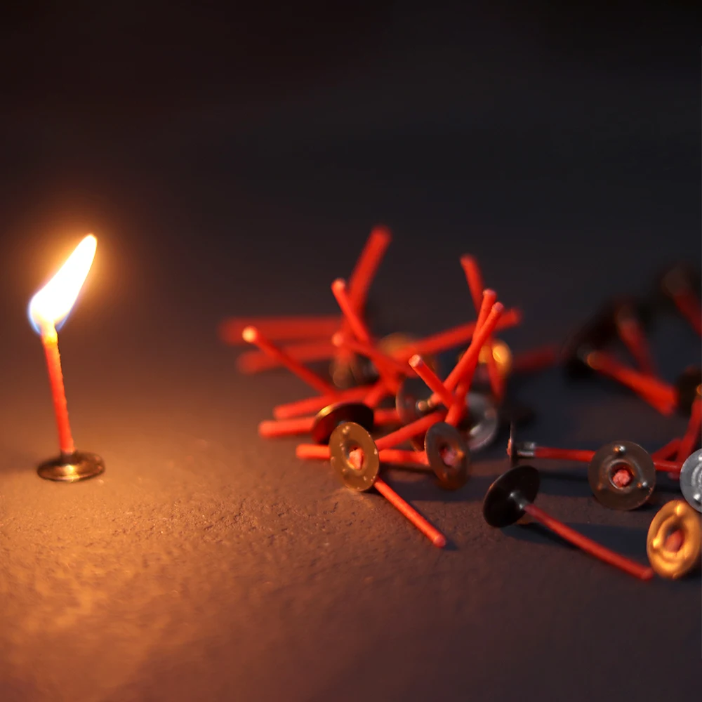Candle Wicks 100Pcs Smokeless Red Candle Wicks Pre-Waxed Ghee Cotton Core Wicks with Metal Sustainer Tabs DIY Handmade Candle Making Tools