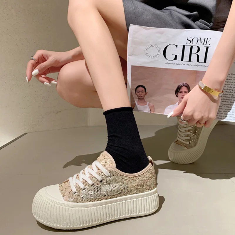 

Кроссовки женские с круглым носком, Повседневная Базовая обувь, на шнуровке, круглый носок, высокий каблук, теннисные туфли на платформе, однотонные, лето