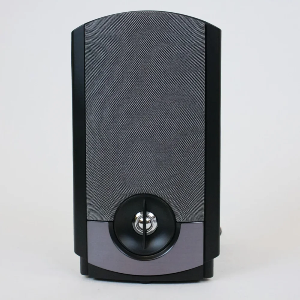 

Компактная дисковая домашняя музыкальная система GPX HM3817DTBK с AM/FM стерео радио