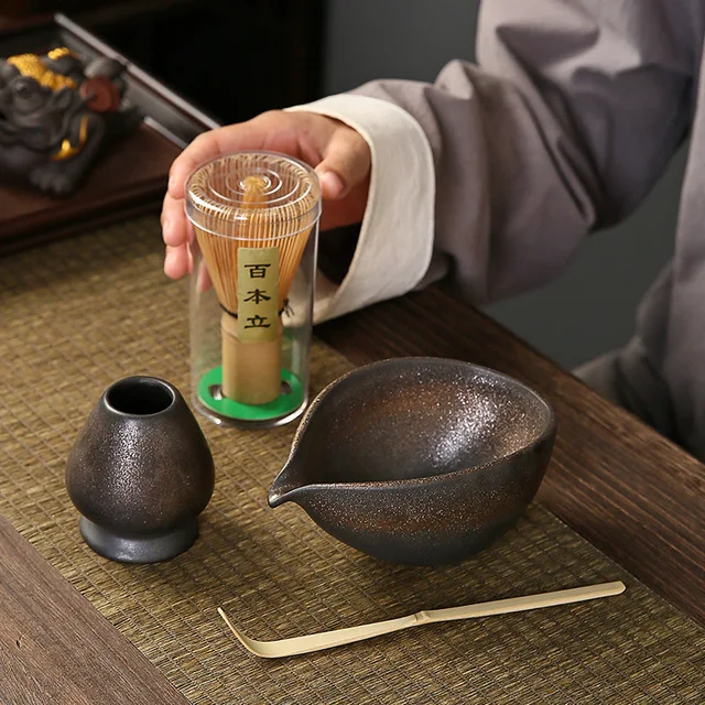 Japanese Handmade Retro Large Coarse Pottery with Gilded Glaze Irregular Shaped Cup Tea Divider Tea Set Accessories 3