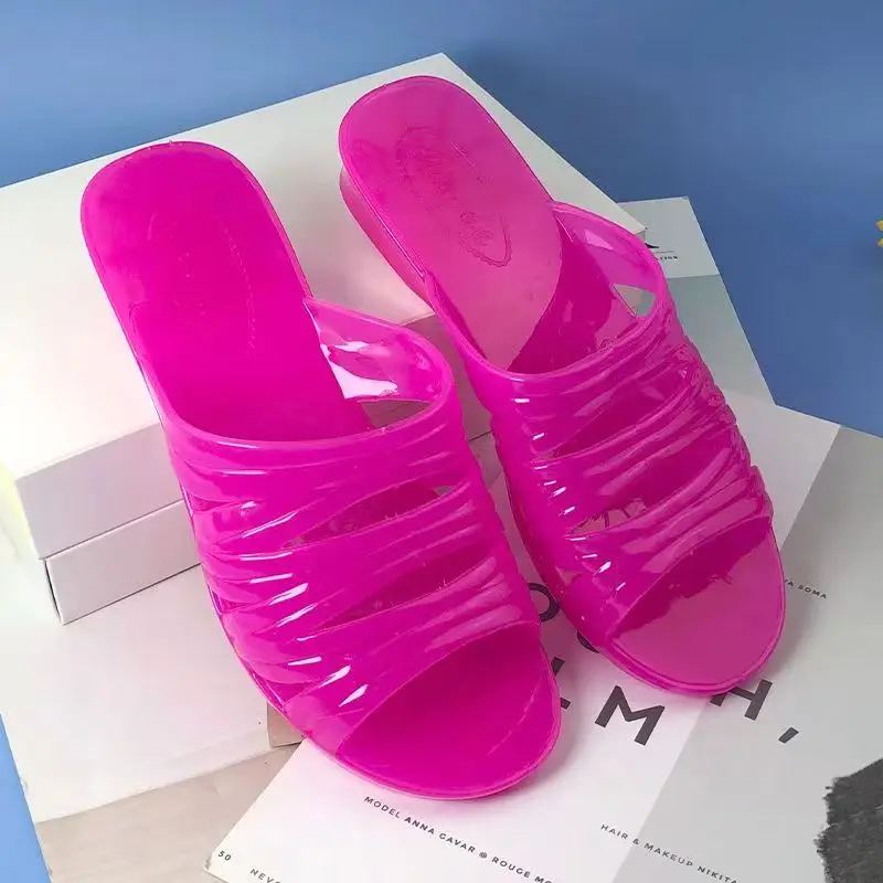 Zapatillas de tacón bajo de verano para mujer, suela suave, antideslizante, zapatillas de gelatina de cristal, zapatillas de baño para el hogar, Envío Gratis, nuevas