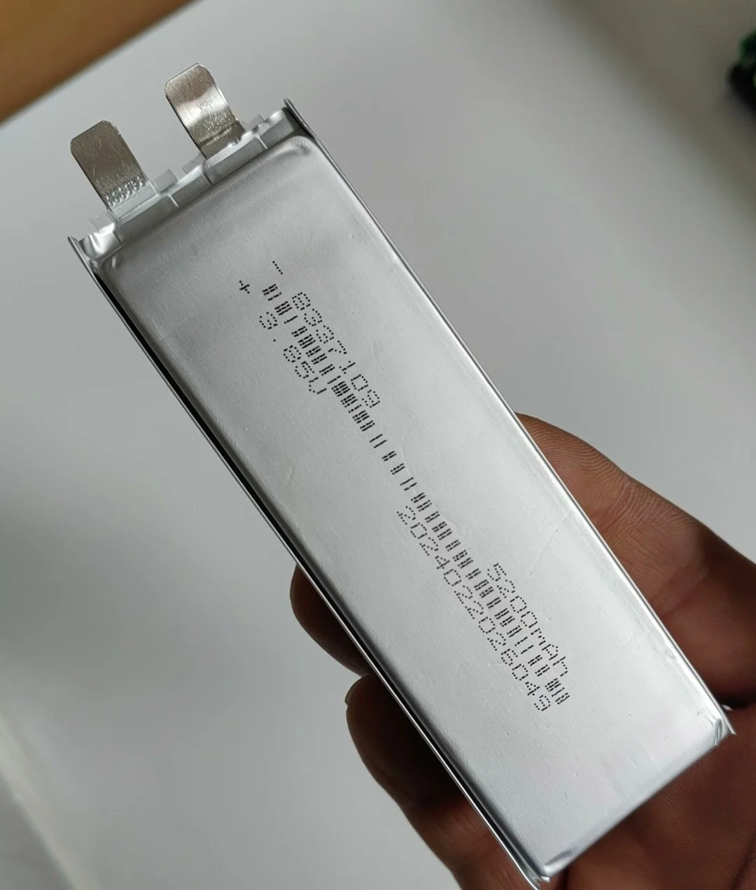 Lot 4 Batteries LiHv 5200mAh 3.8V 8337109 pour RC