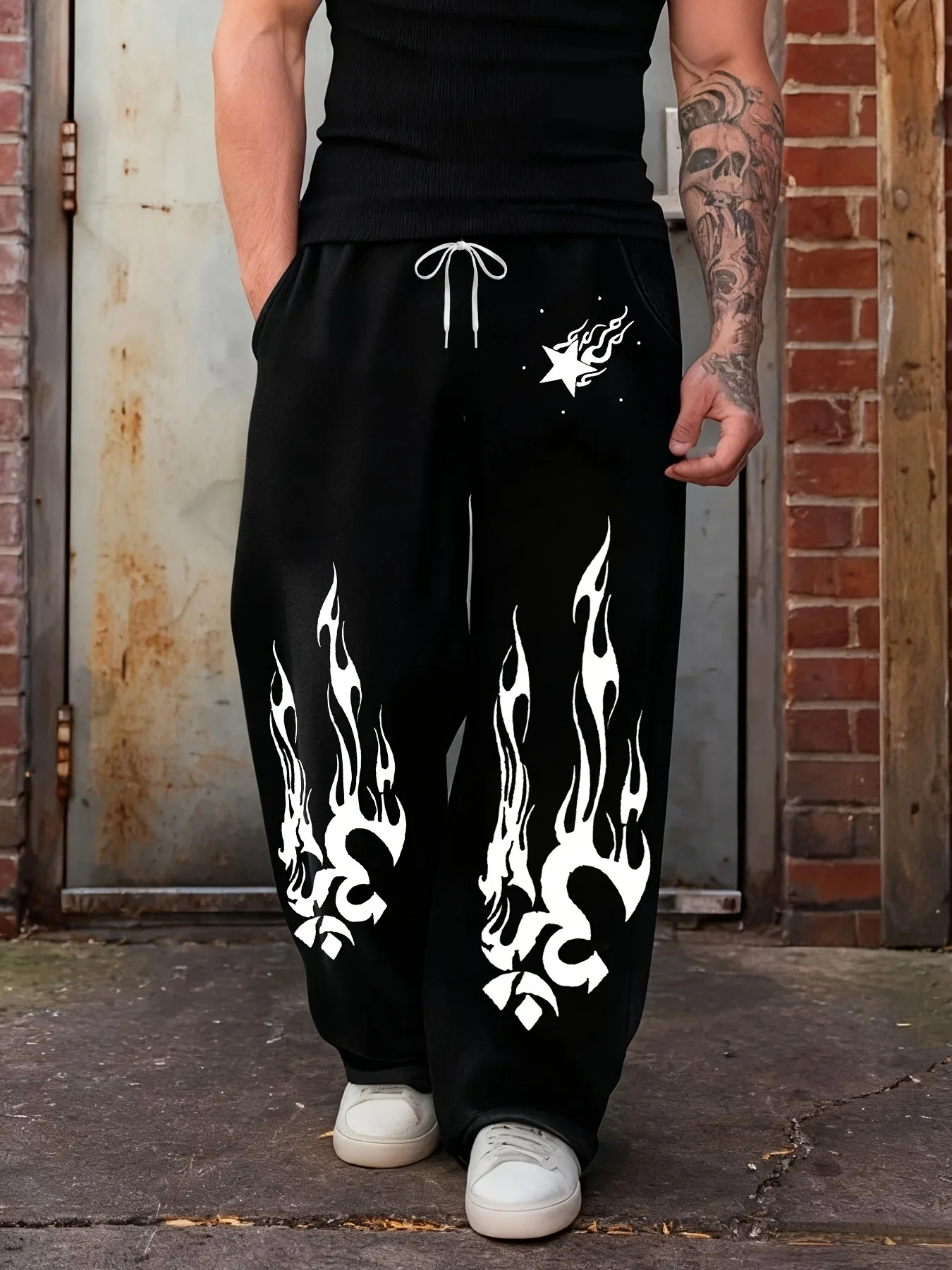 2026 Herren Schwarze Weite Jogginghose mit Dynamischem Weißem Flammen- und Sternenmuster, Hochkontrast-Streetwear-Hose, Übergroße Kinder-Sweatpants – Detail 6