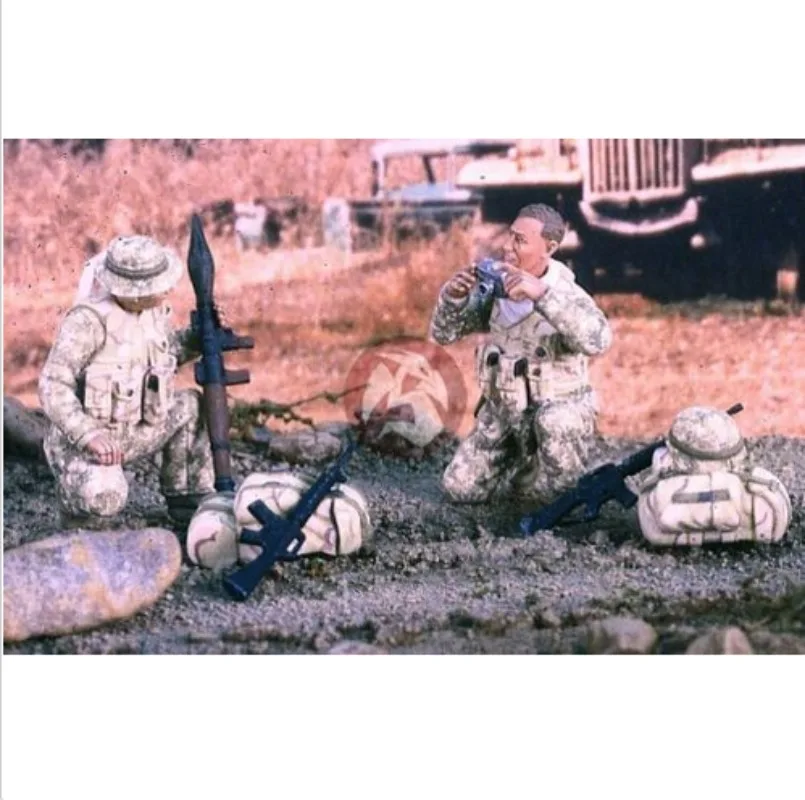 

Масштаб 1/35, строительные наборы, современный американский солдат, миниатюрная 2-местная игрушка Диона, разборная и Неокрашенная 1103