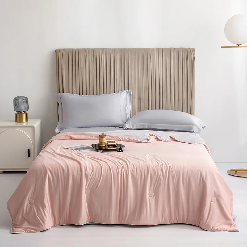 High Quality Cooling Blankets Smooth Air Condition Comforter Lightweight Summer Quilt with Double Side Cold Cooling