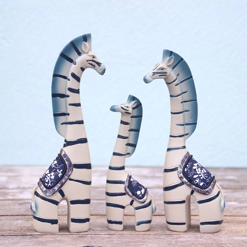 

3Pcs/Set Resin Zebra Horse Statues Figurines Vintage Family Member Animal Sculpture Artwork Ornaments Home Office Desktop Decor