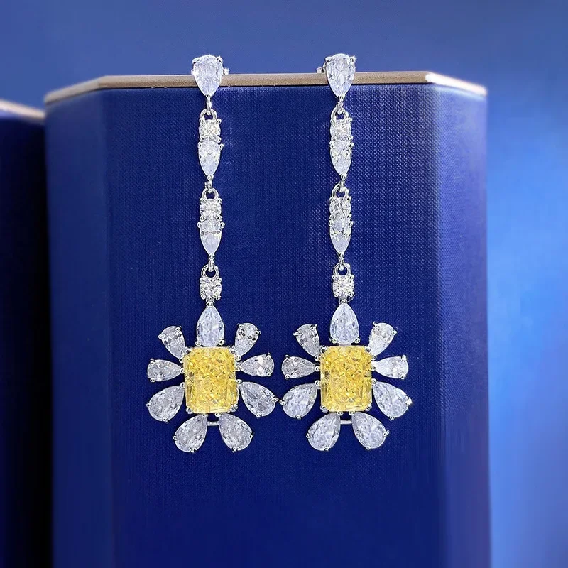 

Серьги-подвески женские из серебра 100% пробы с длинным цветком и топазом