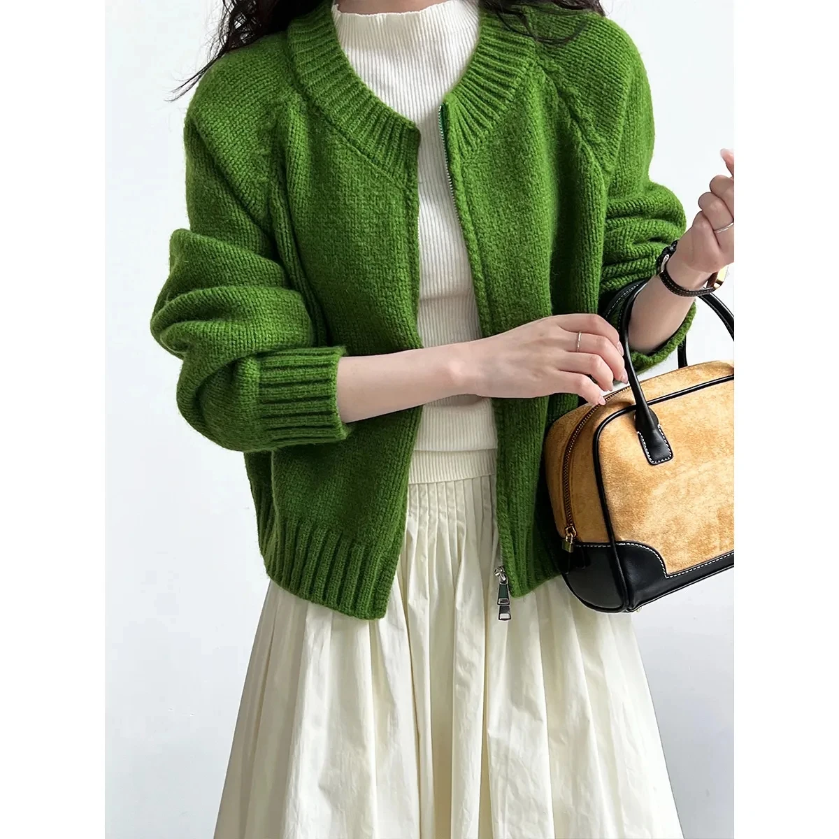 

Women's Preppy Style Green Knitted Cardigan Autumn O-Neck Double Zipper Sweater Coat for Women 2023