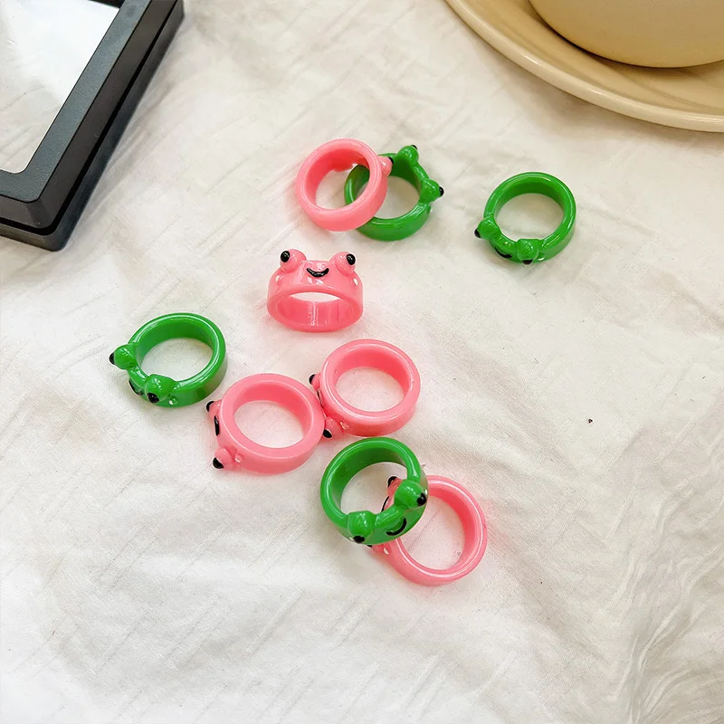 2Pc Cute Frog Rings Lover Polymer Clay Resin Acrylic Rings for Women Girls Couple Travel Ring Summer Fashion Animal Jewelry Gift
