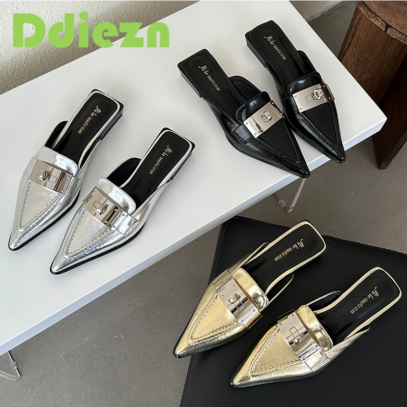 

Шлепанцы женские с острым носком, повседневная обувь на плоской подошве, металлические, сланцы, модные сандалии, весна 2024