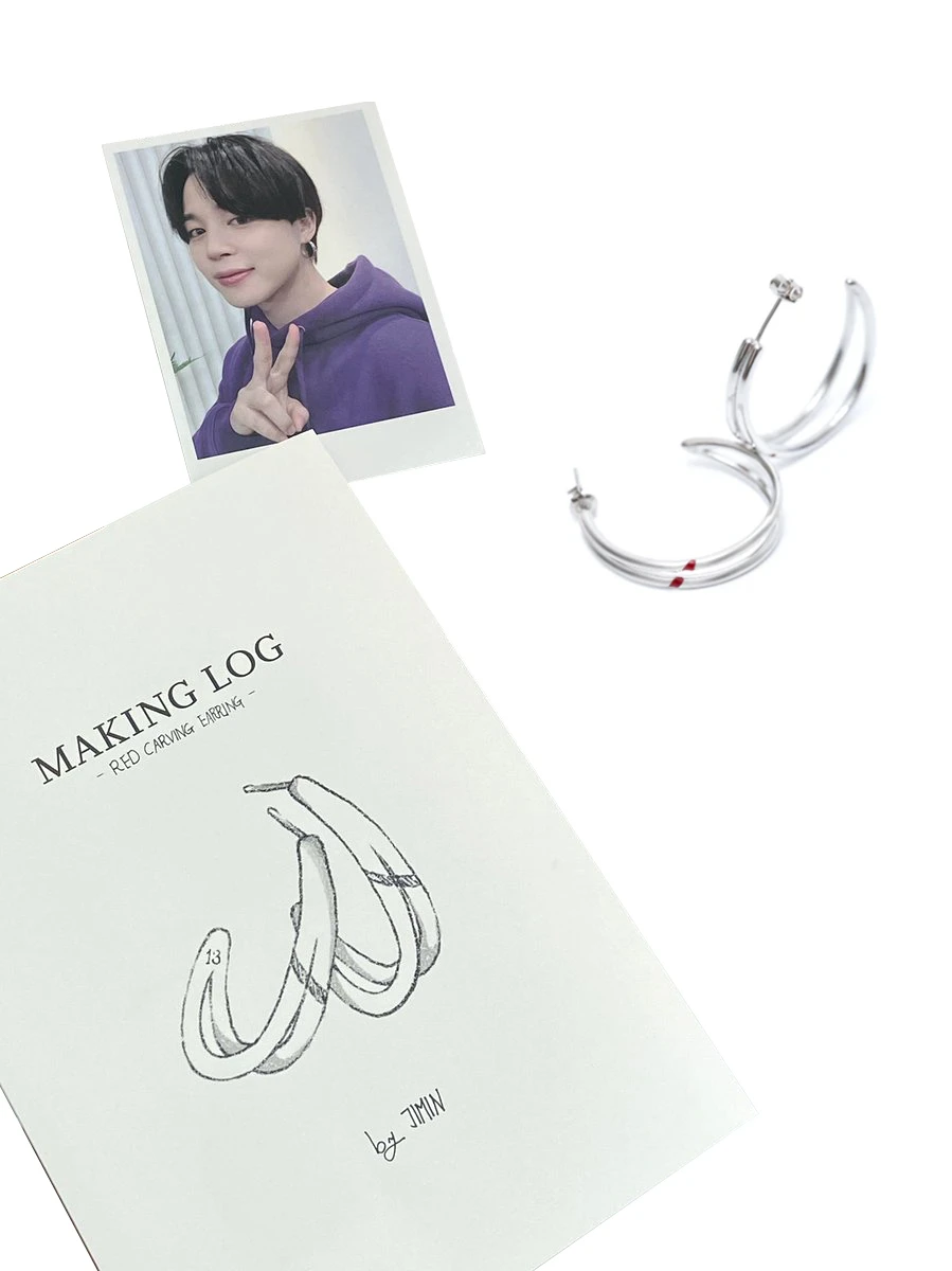 JIMIN] RED CARVING EARRING elc.or.jp