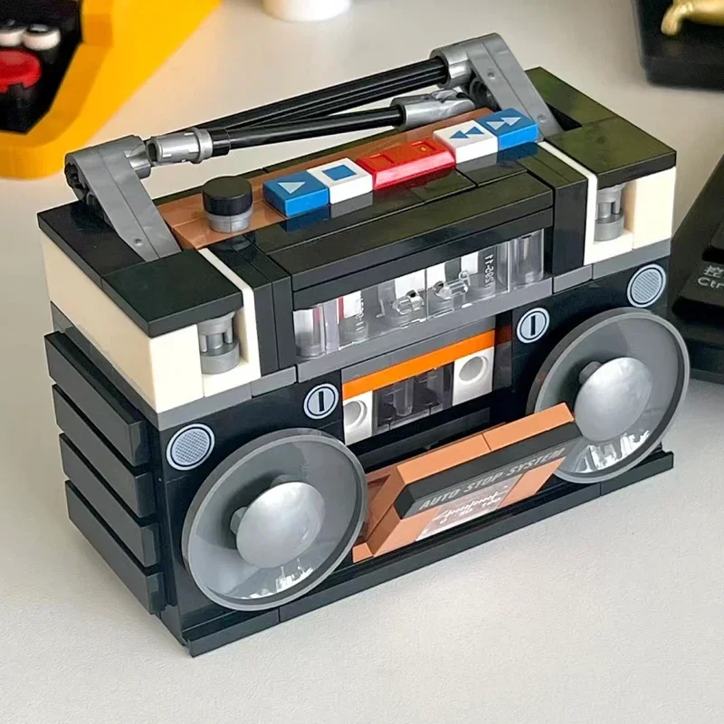 JAKI 8215 Retro Boombox Cassette Radio Music Tape Player