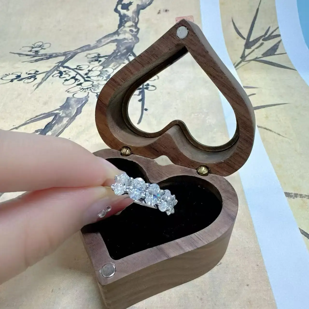 Gourch 4*6mm Oval Cut 5 Stone Moissanite Ring for Women Luxury Wedding Band 925 Sterling Silver Sparkling Ring Fine Jewelry Gift 2