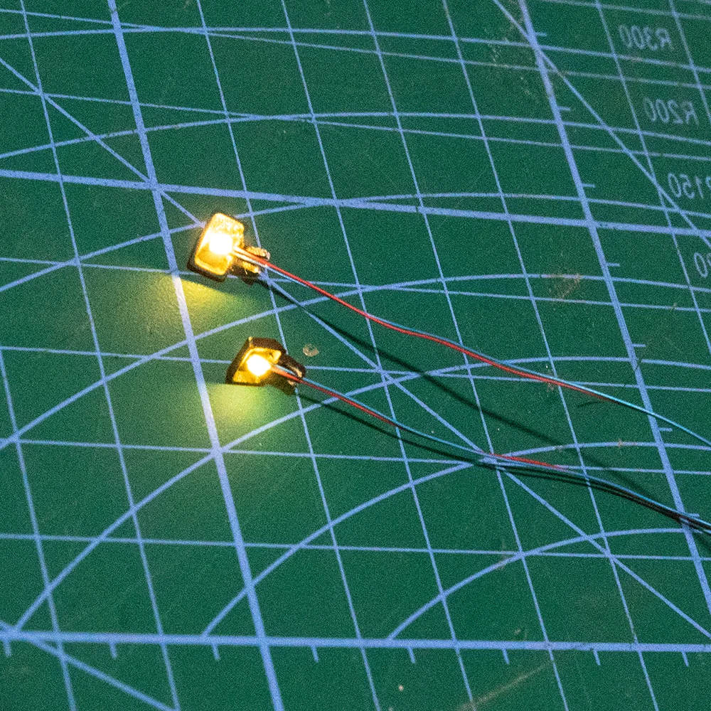 10Pcs Miniature 3V Lamp Model Led Lights Diy Sand Table Railway/Bus Station Indoor House Scene Layout Materials Diorama Kits 4