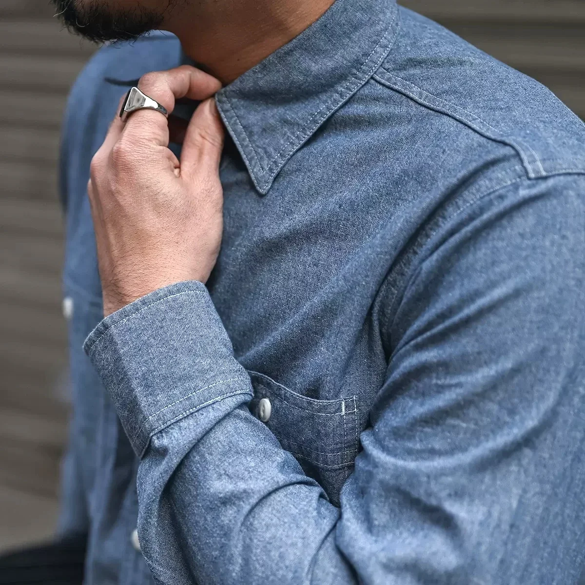 

Классическая мужская рубашка Chambray, не в наличии, Весенняя Рабочая Рубашка с двумя карманами, цвет синий