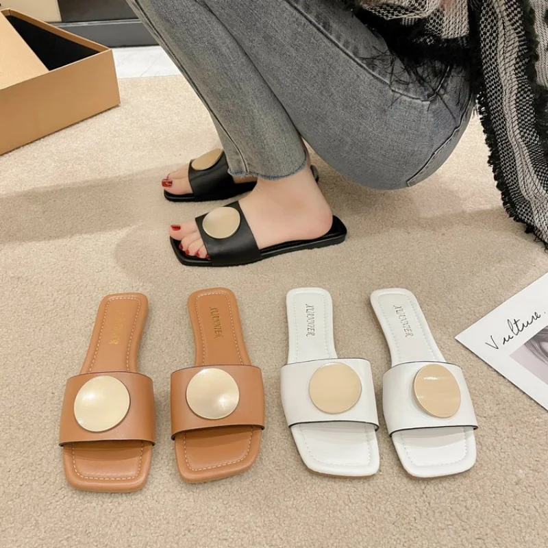 

2023 Summer New Fashion Flat Slippers Square Toe Casual Beach Non-slip Shoes Outdoor Walking Slippers Sandalias De Mujer