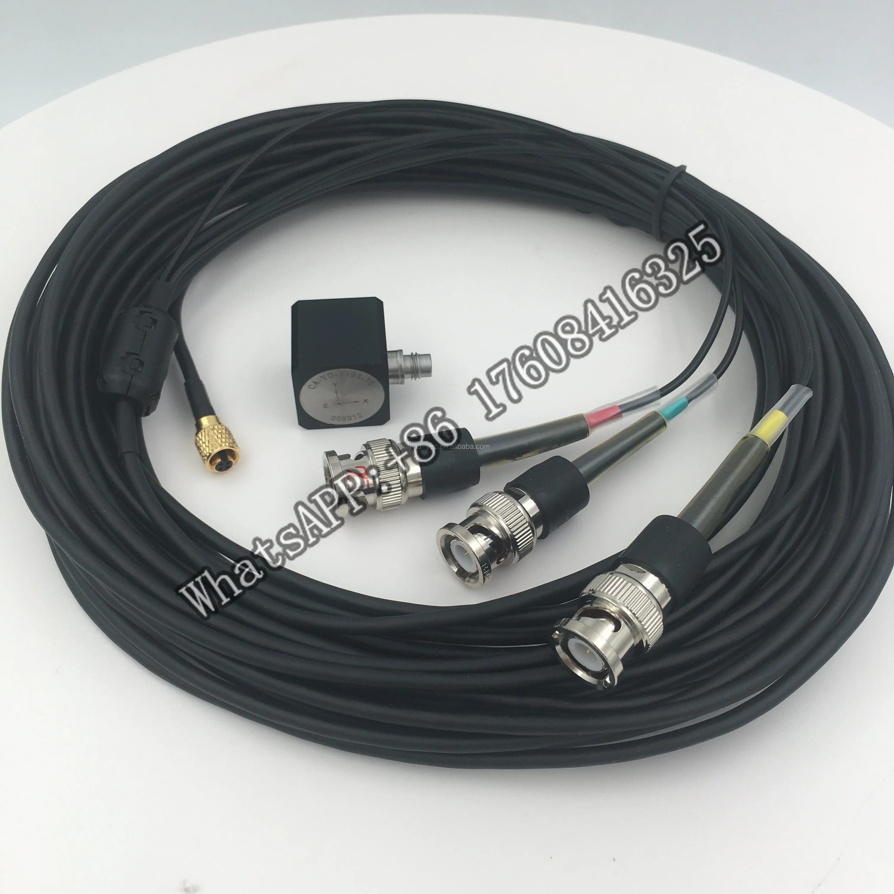

3 Axis mini accelerometer CA-YD-3193-5 100g 50mv/g IEPE vibration sensor