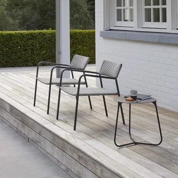 Balcone da cortile esterno Protezione solare e set da tavolo e sedili da esterno in rattan nordico impermeabile per il tempo libero 1