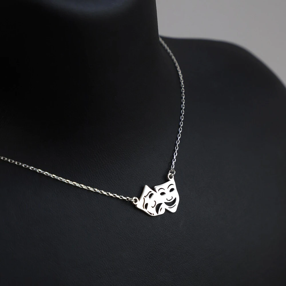 Рисунок 2 - Персонализированное ожерелье-маска