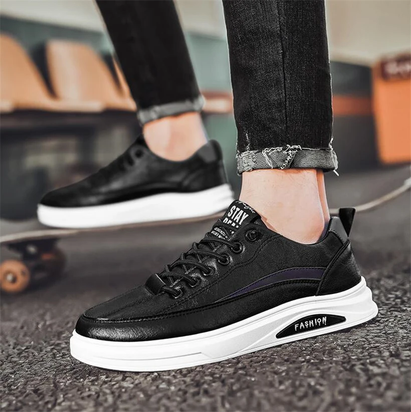

Casual Men Leather Shoes Lightweight Breathable Man Canvas Shoes Flats Lace-Up Mens Sneakers Travel Tenis Masculino Freeshipping