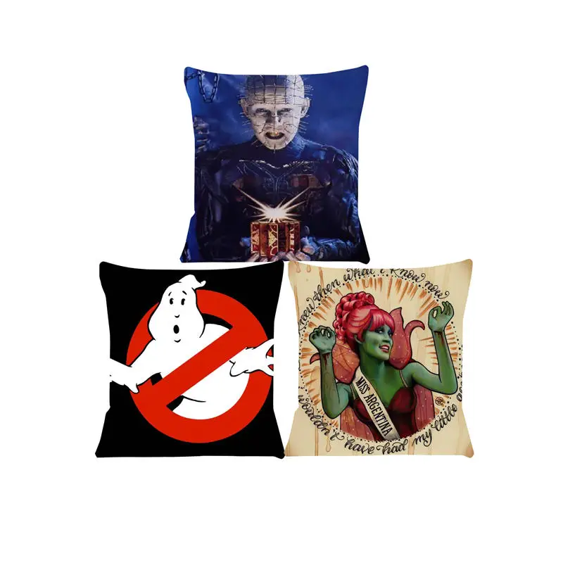 Halloween-Themed Decorative Cushion Cover - Horror Movie Inspired Design