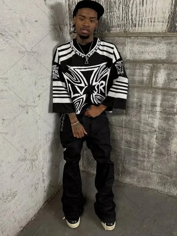 Oversized Striped Letter Print T-irt ort Sve Faion Urban Sle Polyester Fiber Long Sve round Ne Modern Wind T-...