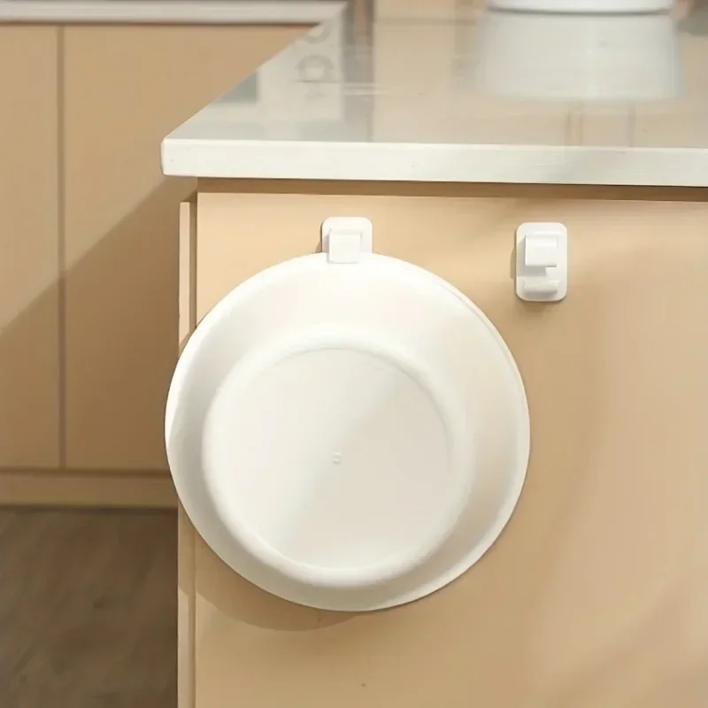 2pcs Washbasin Hooks Adhesive Hooks Storage Rack Wall-Hung Washbasin Holder Hook for Hanging Bathroom