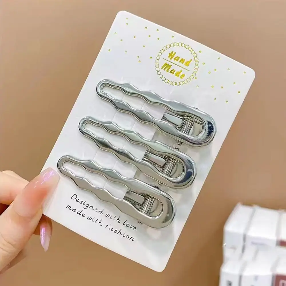 Рисунок 4 - металлические заколки для воло