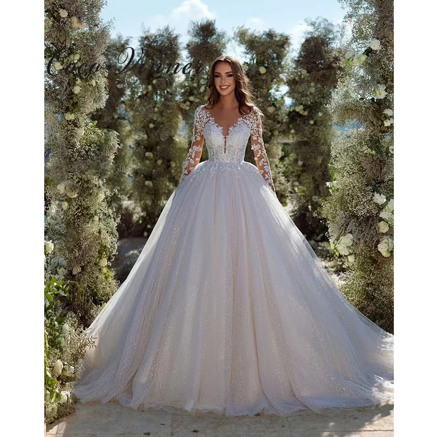 Customized Tull Train Illision Back Europe Wedding Dresses For Bride V neck Button Back Custom Made Bridal Dress W1239