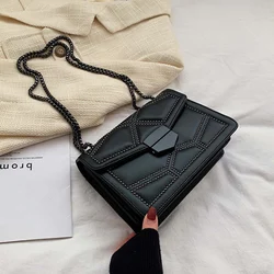Vintage Rivet Chain Small Square Crossbody Bag - PU Leather Flap Shoulder Bag (Black)