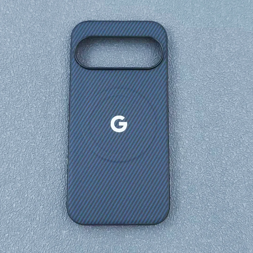 Carbon Fiber Texture Magnetic Charging Shockproof Protective Phone Case