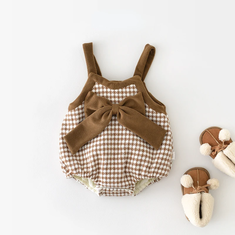 

HoneyCherry Winter Baby Girl Padded Bodysuits Thickened Plaid One-piece Velvet Bow Tie Bodysuits Newborn Clothes