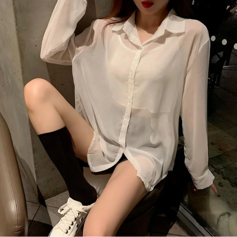 Summer New Women\'s Solid Color Polo-Neck Button Korean Version of Vacation Loose Long Sleeve Chiffon Sun Protection Shirt Tops