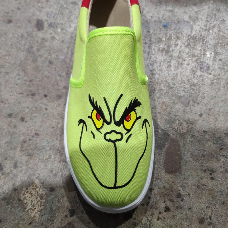 Cartoon anime flat shoes women new round toe shallow canvas shoes large size women casual sneakers platform
