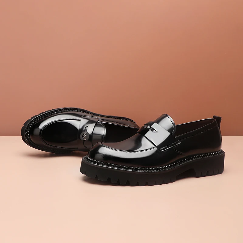 

New high-end business suit men shoes casual leather platform loafers men.