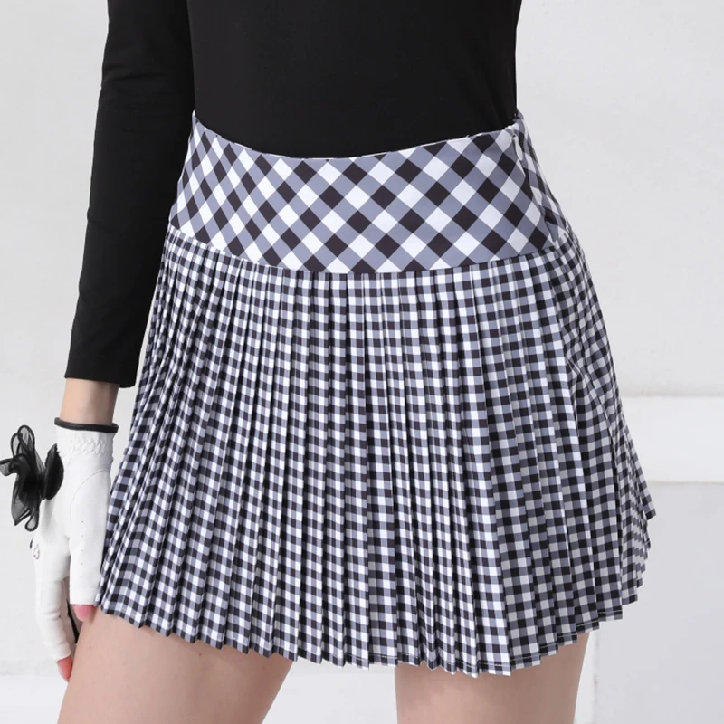 Black skirt