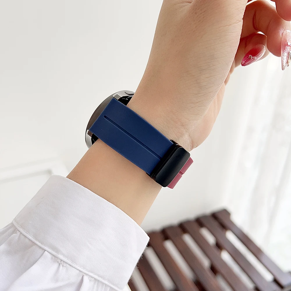 Adjustable Silicone Loop Strap - Premium Watchband Accessory