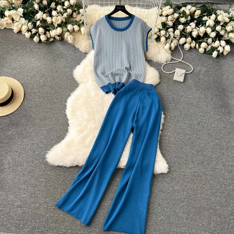 Women's 2024 Early Spring Versatile Retro Pullover Round Neck Wave Pattern Knitted Loose Wide Leg Pants Fashion Lazy Style Suit