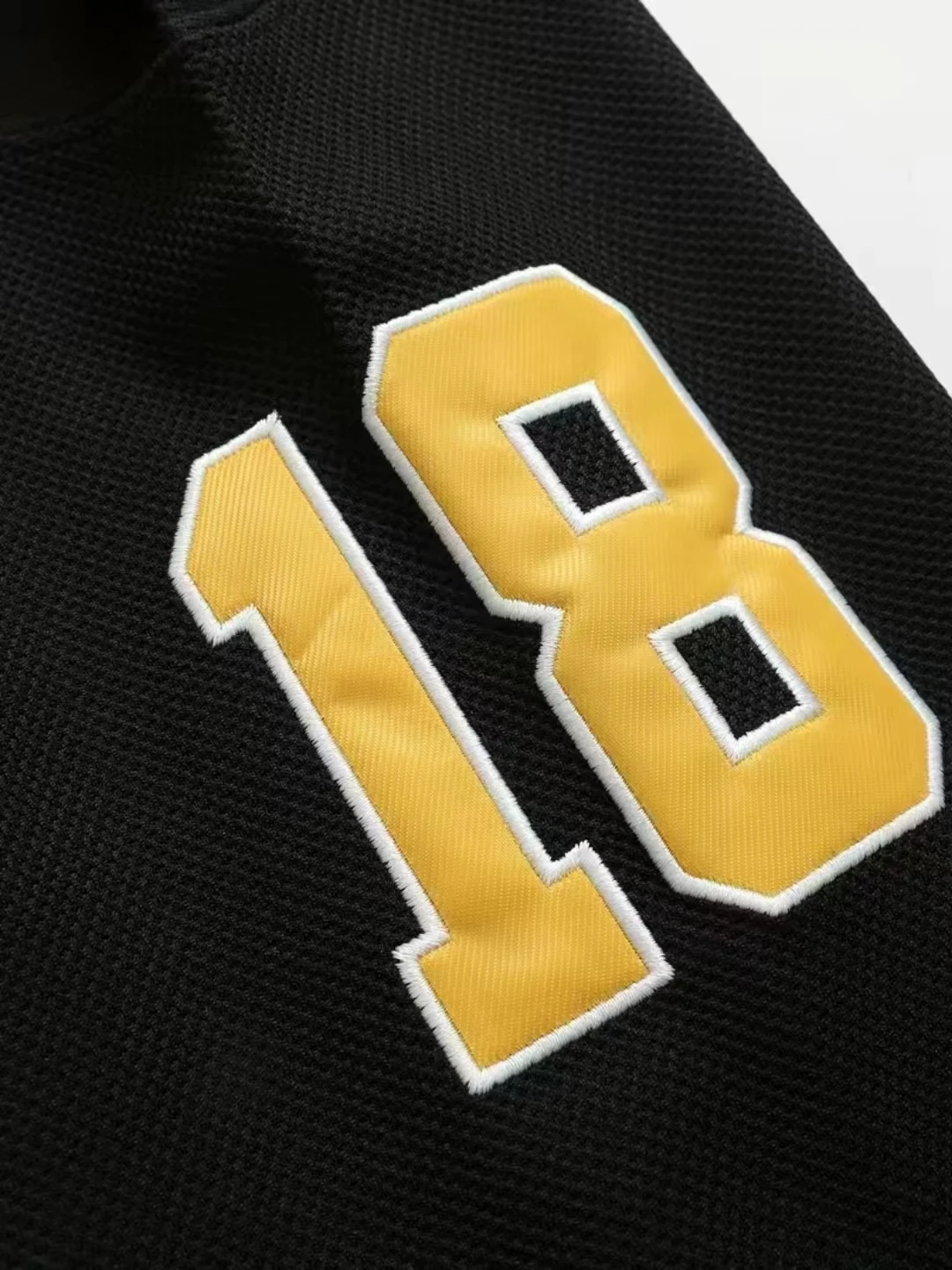 Men\'s #18 Embroidery Ice Hockey Jersey, Vintage Stripe V Neck Long Sleeve Uniform Hockey Shirt For Training Competition Festival