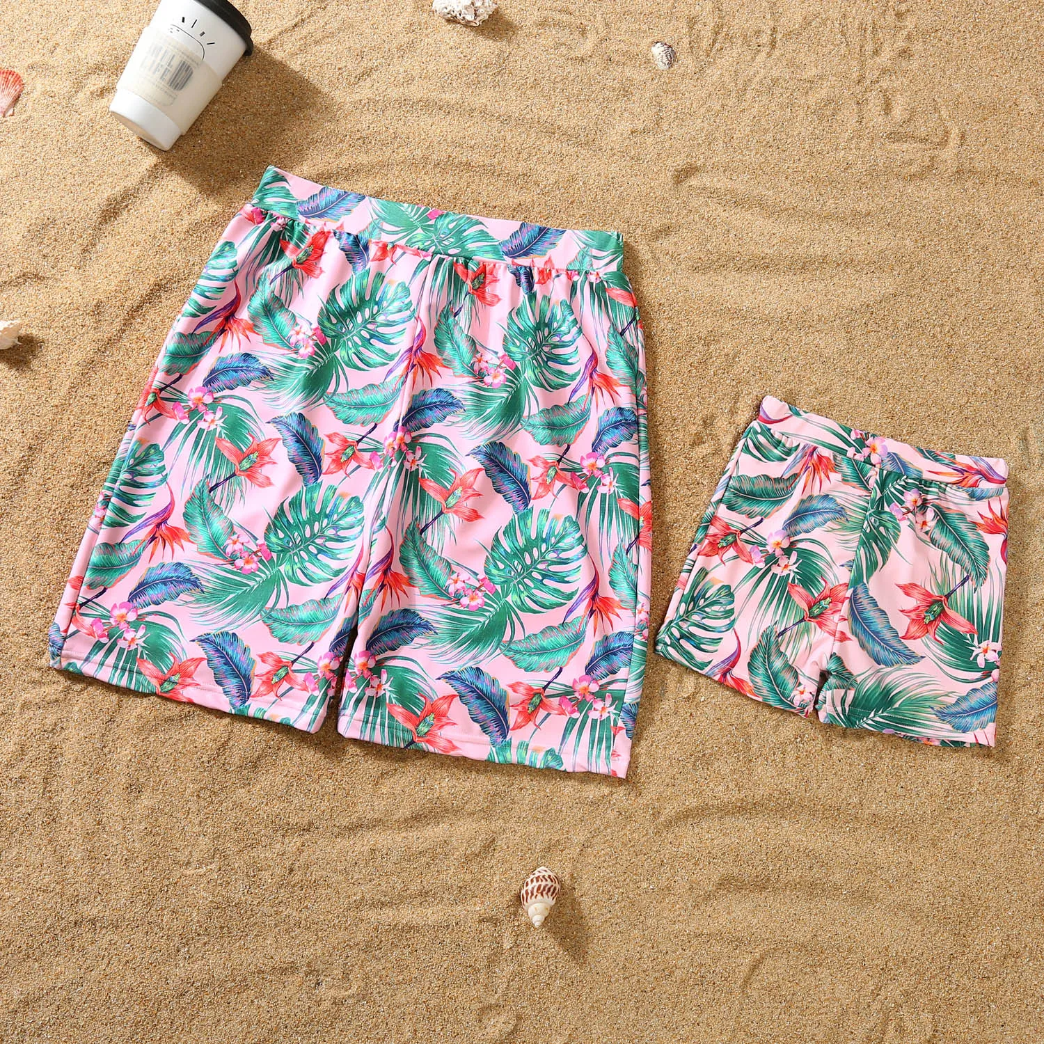 Summer Mommy and Daddy Son Daughter Clothes Clothing Bikini Sandbeach Swimsuit Family Matching Outfits Leaf Printing Swimwear 4