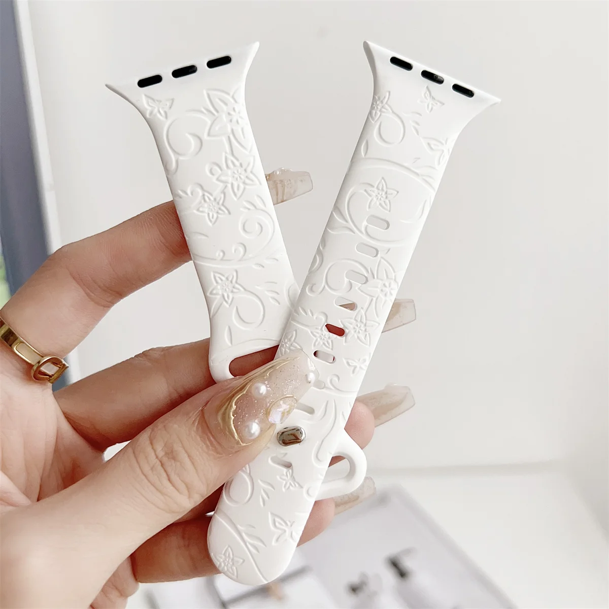 Watch Band For iWatch 42/44/45/49mm 38/40/41mm Silicone Fashion Watch Strap for Watch Series Ultra2 Se 9/8/7/6/5/4/3/2/1_voghion.com