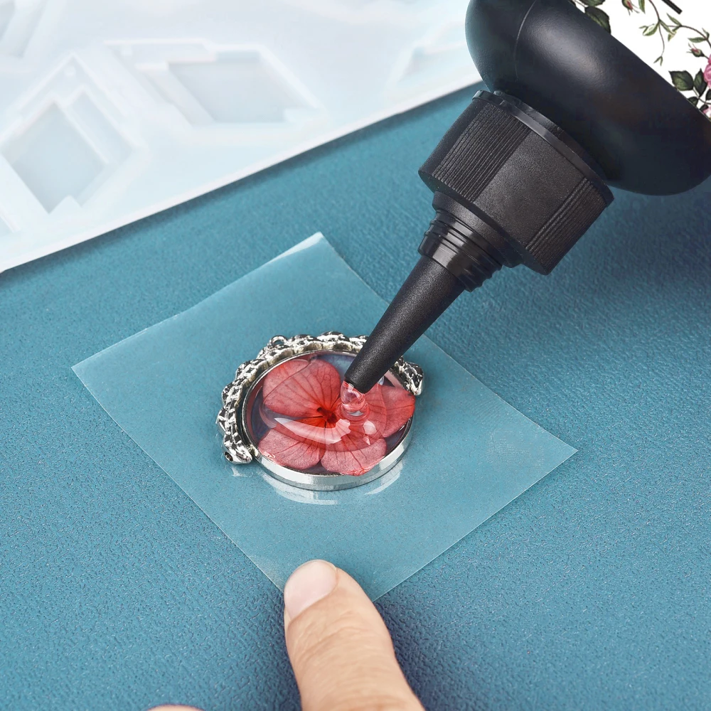 Sbaaf1afff722464dbcc140f91f7cd319c UV Epoxy Resin Glue UV Lamp 20/50/100/200/500/1000g DIY Jewelry Making UV High Transparency Fast Drying High Hardness UV Resin