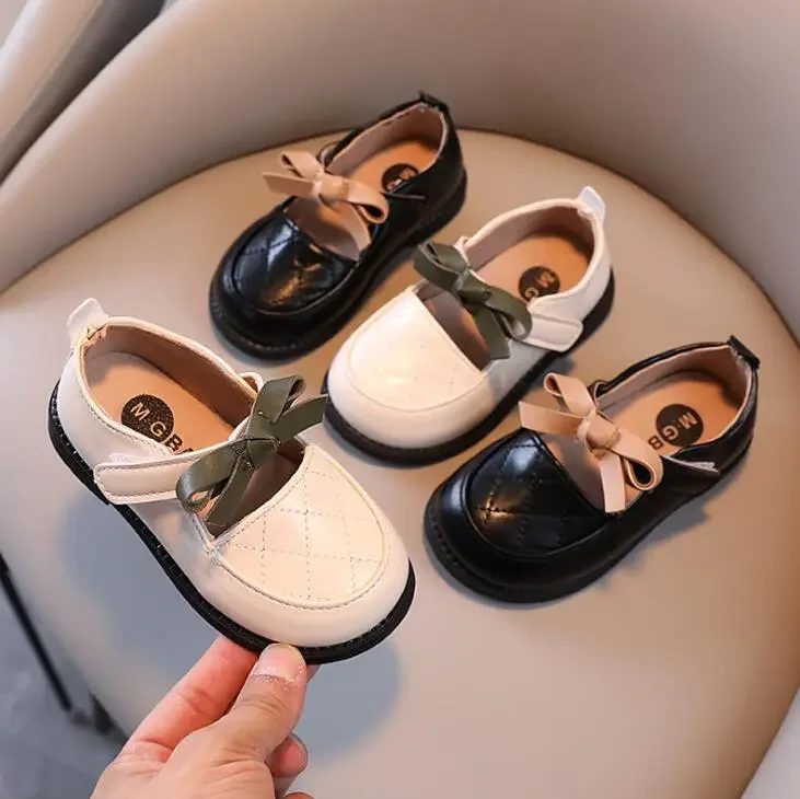 

2022 Spring Autumn New Princess Toddlers Girls Leather Shoes With Bow-knot Kids Flats Cut-outs Dress Shoes Soft