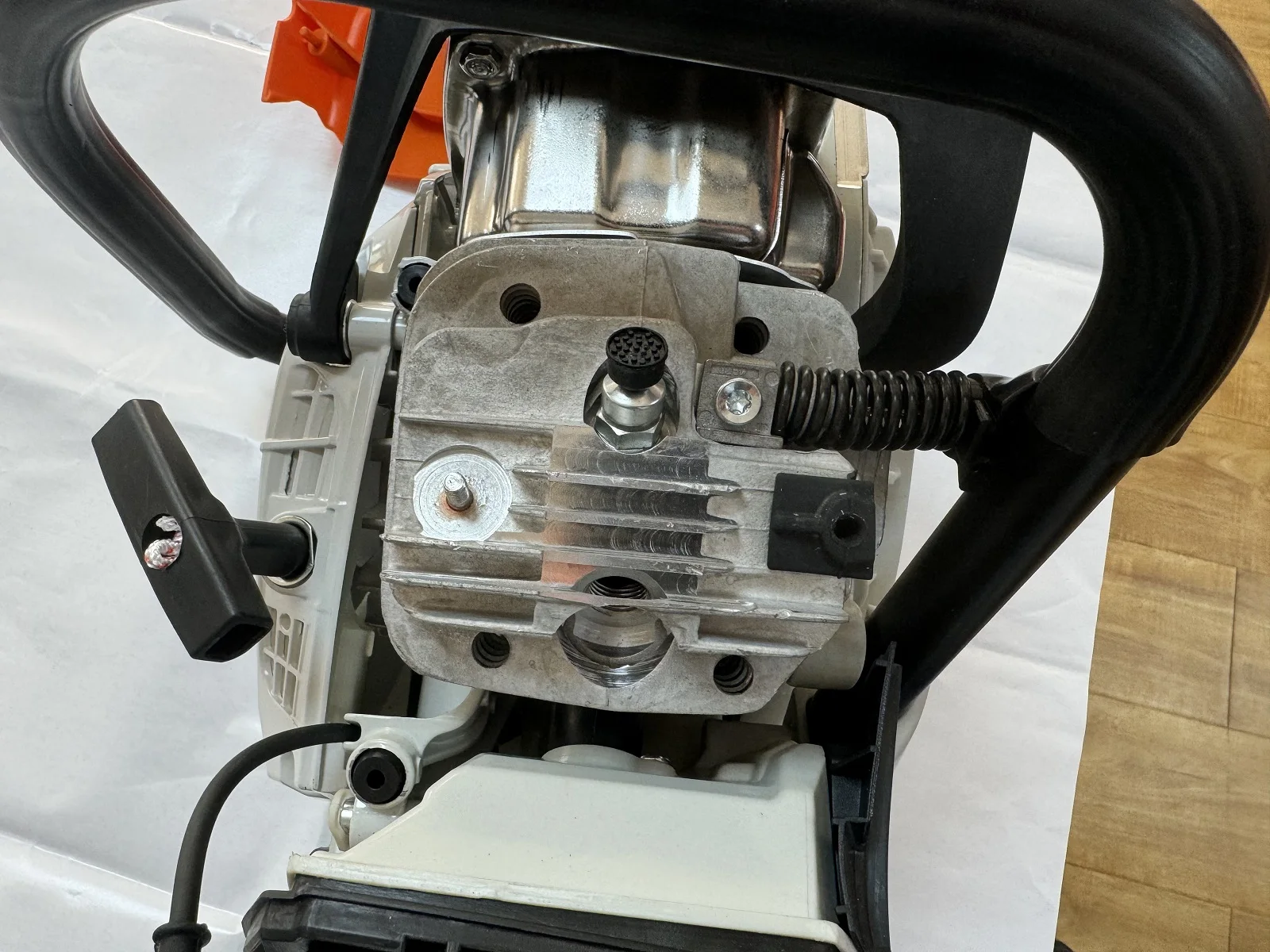 Professional Petrol ChainSaw Wood Cutting Machine Ms651 661 Chain Saw 92cc Gasoline Chainsaw 6.4kw
