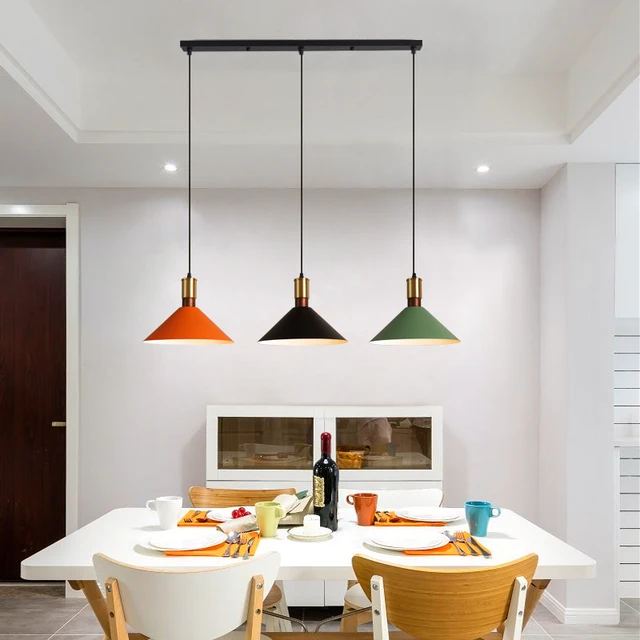 Lampe suspendue en fer de style moderne pour salon restaurant cuisine 4  lumières