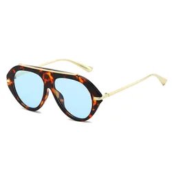 Chic Retro Oversized Aviator Sunglasses - Unisex Golden Vintage Style (Blue)