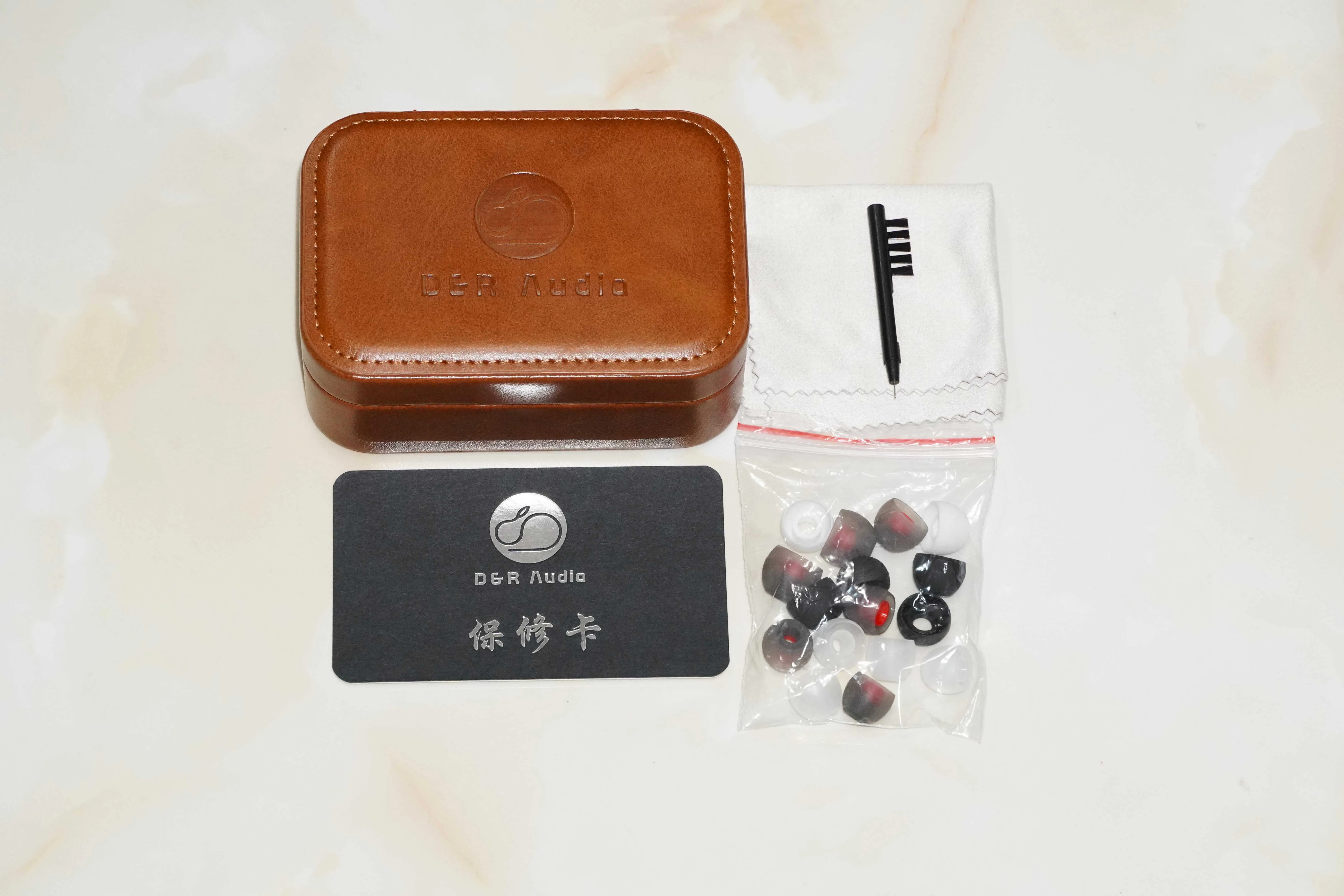 D&R AUDIO Dream Rabbit Re-engraved Air2 Titan Tuning Circle Iron Wired HiFi Universal In-Ear Custom Headphones